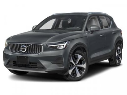 New 2025 Volvo XC40 B5 Plus w/ Protection Package Premier
