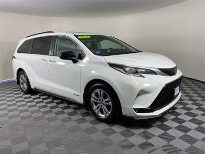 Used 2021 Toyota Sienna XSE
