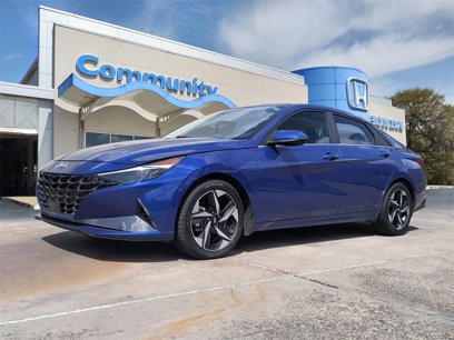Used 2023 Hyundai Elantra Limited