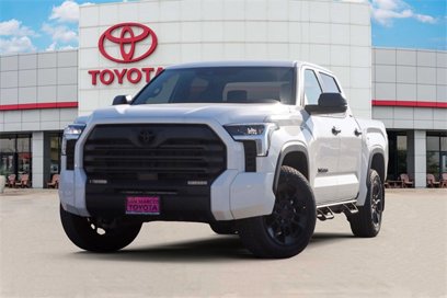 Certified 2025 Toyota Tundra SR5