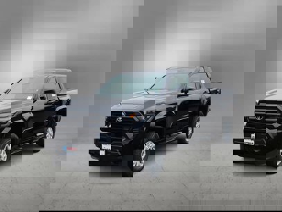 New 2025 Toyota Tacoma SR