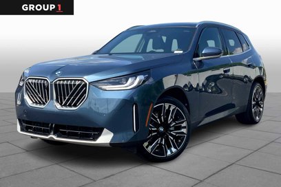 New 2025 BMW X3 xDrive30i w/ Premium Package