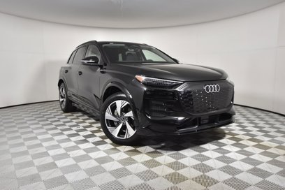 New 2025 Audi Q6 e-tron Premium Plus