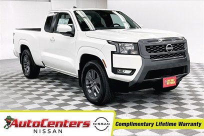New 2025 Nissan Frontier SV