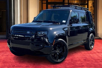 New 2025 Land Rover Defender 110 X-Dynamic SE