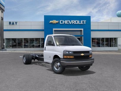 New 2025 Chevrolet Express 3500 w/ Power Convenience Package
