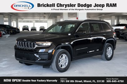 New 2025 Jeep Grand Cherokee Laredo w/ Luxury Tech Group I