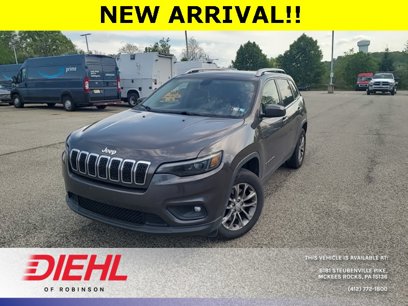 Used 2019 Jeep Cherokee Latitude Plus w/ Comfort/Convenience Group