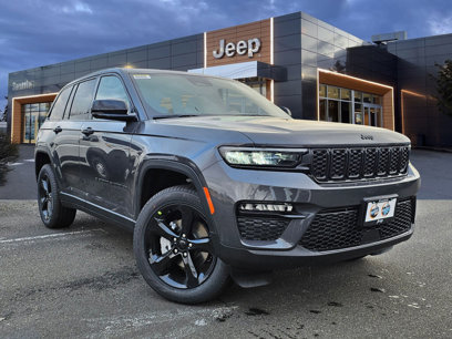New 2025 Jeep Grand Cherokee Limited w/ Black Appearance Package