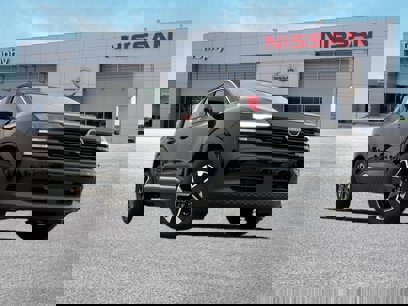 New 2025 Nissan Kicks SV