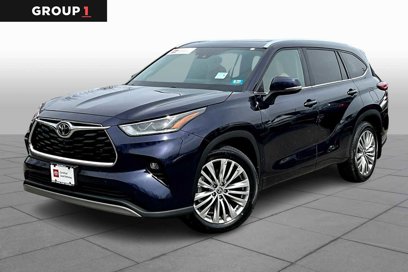 Certified 2022 Toyota Highlander Platinum