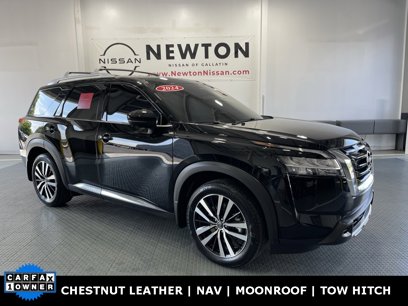 Used 2024 Nissan Pathfinder Platinum w/ Cargo Package