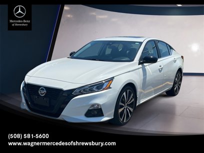 Used 2022 Nissan Altima 2.5 SR w/ Midnight Edition Package
