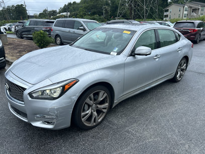 Used 2016 INFINITI Q70 L 3.7