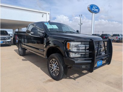 Used 2019 Ford F250 Lariat w/ Lariat Ultimate Package
