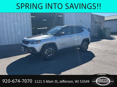 New 2025 Jeep Compass Trailhawk w/ Sun and Sound Group