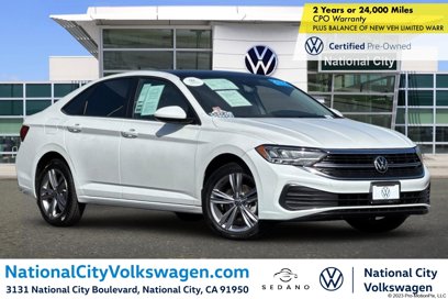 Used 2022 Volkswagen Jetta SE w/ Panoramic Sunroof Package