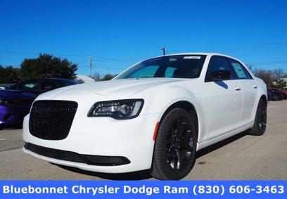 New 2023 Chrysler 300 Touring w/ Sport Appearance Package