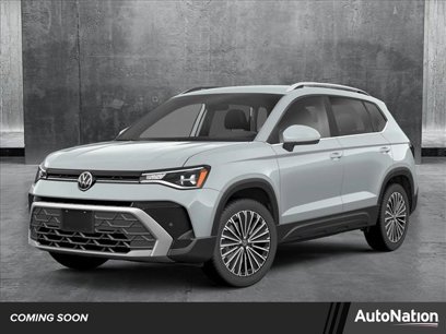 New 2025 Volkswagen Taos SE
