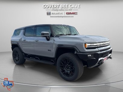 New 2025 GMC Hummer EV 2X w/ LPO, Dark Essentials Package