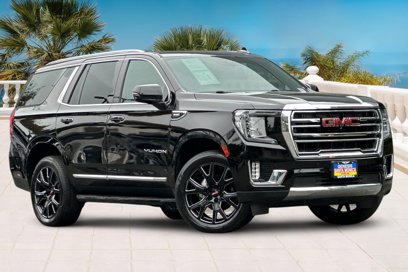 Used 2021 GMC Yukon SLT w/ SLT Premium Package