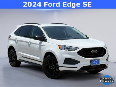 Used 2024 Ford Edge SE w/ Black Appearance Package