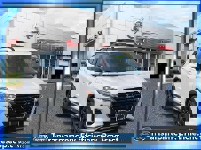 Used 2022 Nissan Kicks SR w/ Interior Electronics Package