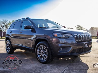 Used 2019 Jeep Cherokee Latitude Plus
