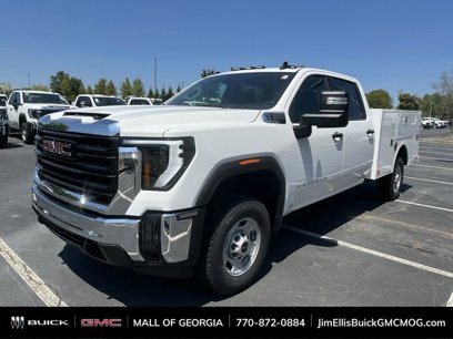 New 2024 GMC Sierra 2500 Pro w/ Convenience Package