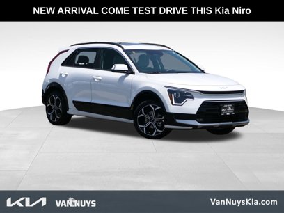 Used 2024 Kia Niro EX Touring