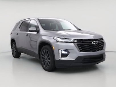 Used 2023 Chevrolet Traverse RS w/ LPO, Floor Liner Package