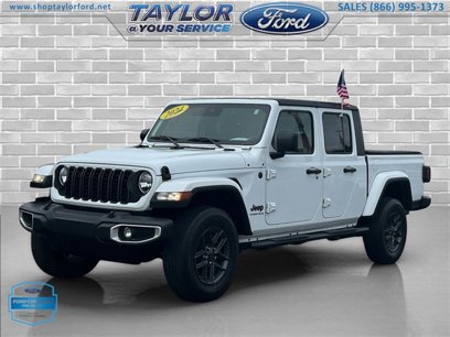 Used 2024 Jeep Gladiator Sport