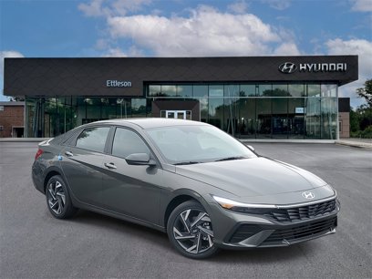 New 2025 Hyundai Elantra SEL