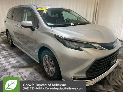 Certified 2022 Toyota Sienna XLE