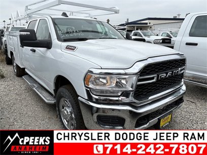 New 2023 RAM 2500 Tradesman w/ Chrome Appearance Group