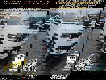 New 2024 Jeep Wagoneer 4WD w/ HD Trailer Tow Package