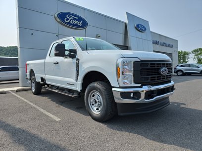 New 2025 Ford F250 XL