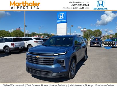 Used 2025 Chevrolet Traverse LT