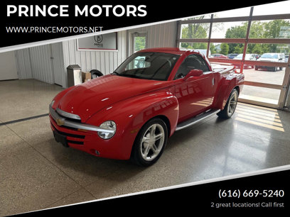 Used 2004 Chevrolet SSR w/ Preferred Equipment Group