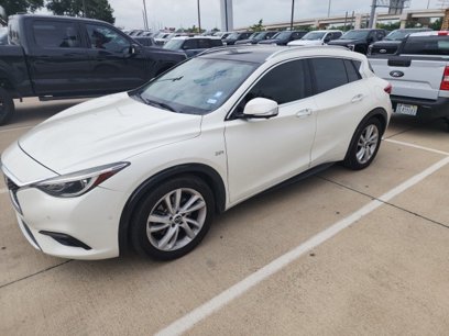Used 2019 INFINITI QX30 w/ Navigation Package