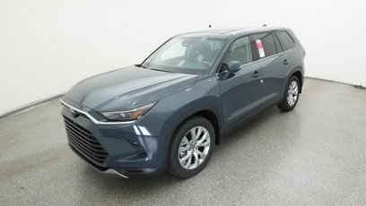 New 2025 Toyota Grand Highlander FWD