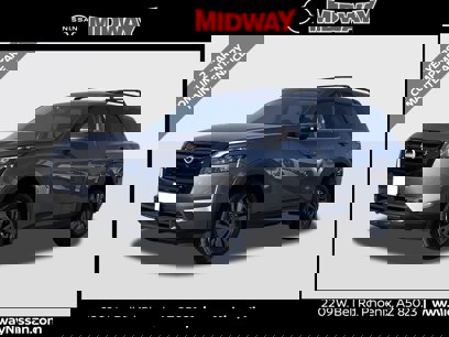New 2025 Nissan Pathfinder SV w/ Black Appearance Package