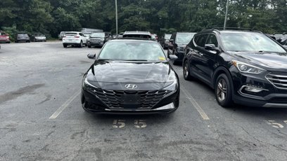 Used 2022 Hyundai Elantra Limited