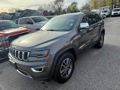 Used 2018 Jeep Grand Cherokee Limited w/ Luxury Group II