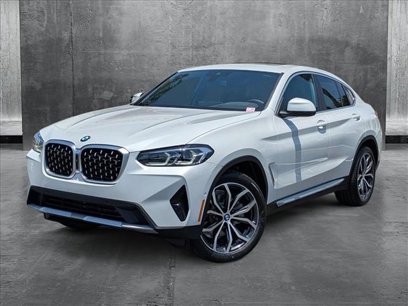 New 2025 BMW X4 xDrive30i w/ Convenience Package