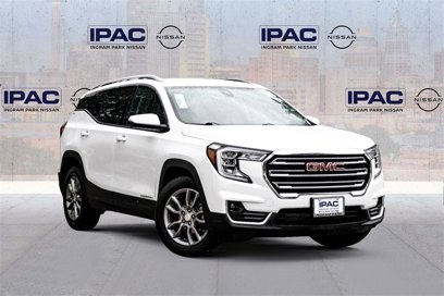 Used 2024 GMC Terrain SLT