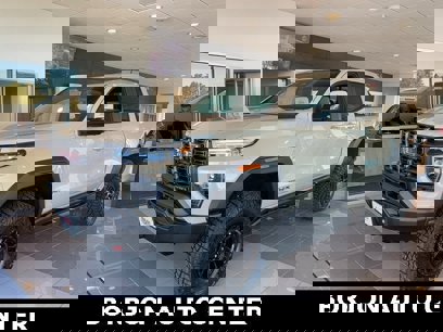 New 2024 GMC Canyon AT4X w/ AT4X AEV Edition