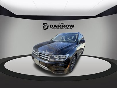 Used 2020 Volkswagen Tiguan SE w/ Panoramic Sunroof Package
