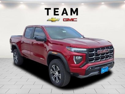 New 2025 GMC Canyon AT4