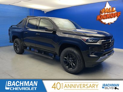New 2025 Chevrolet Colorado Z71 w/ Midnight Edition